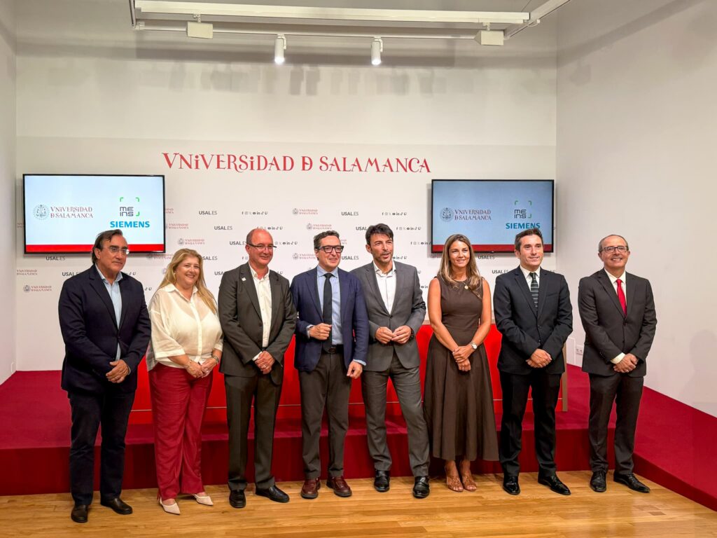 Firma del convenio de la Cátedra Siemens-MEINS en la Universidad de Salamanca